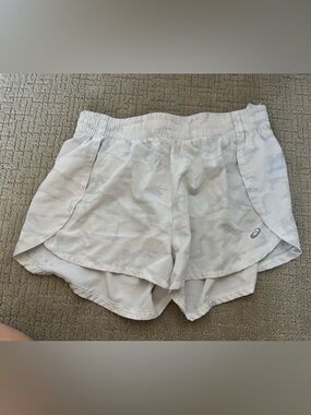 ASICS White Camouflage Athletic Split Shorts